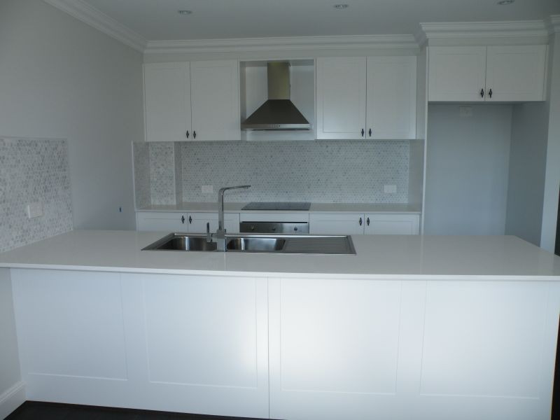 4/207 Menangle Street, Picton NSW 2571