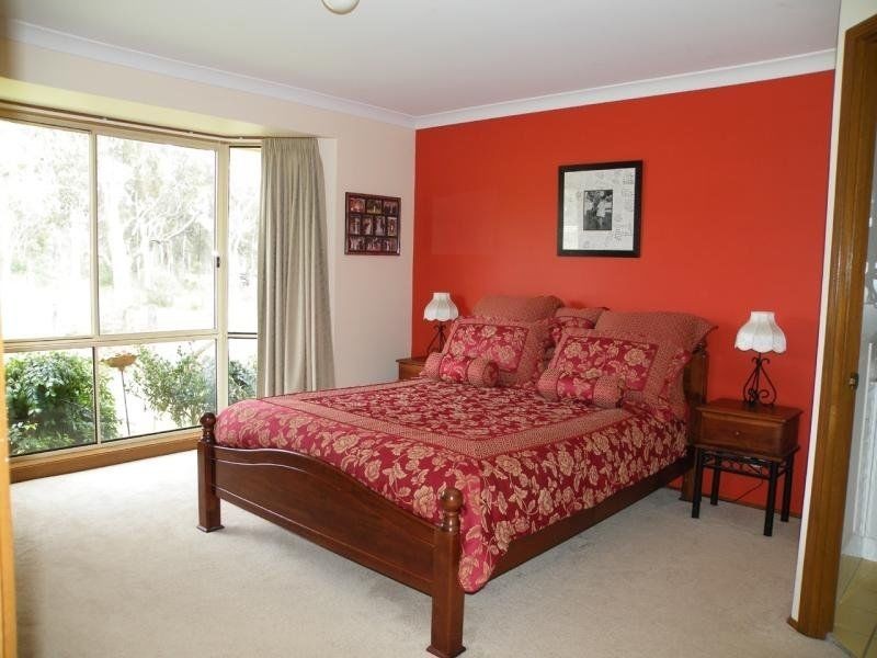 Pheasants Nest NSW 2574