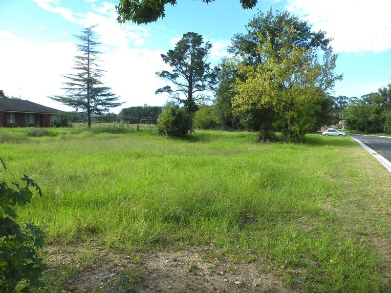 16 Menangle Street West, Picton NSW 2571