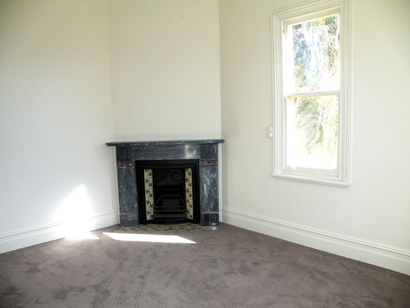 Pheasants Nest NSW 2574