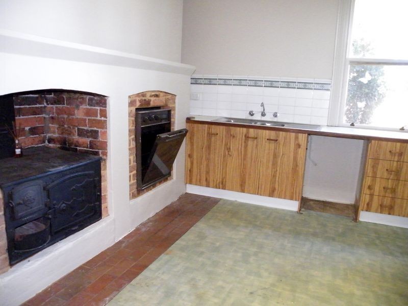 Pheasants Nest NSW 2574