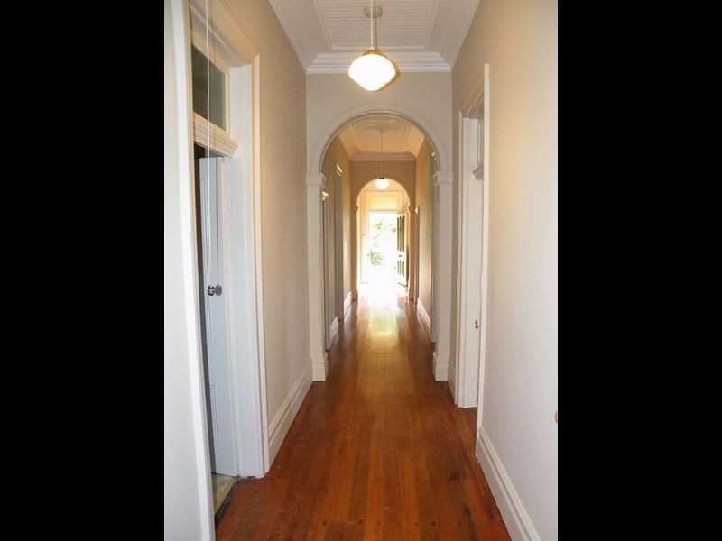 Pheasants Nest NSW 2574