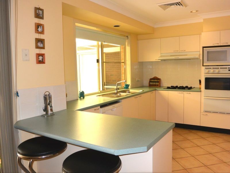 Wattle Grove NSW 2173