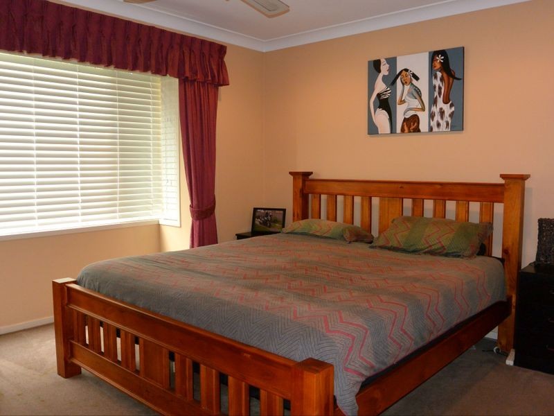 Wattle Grove NSW 2173