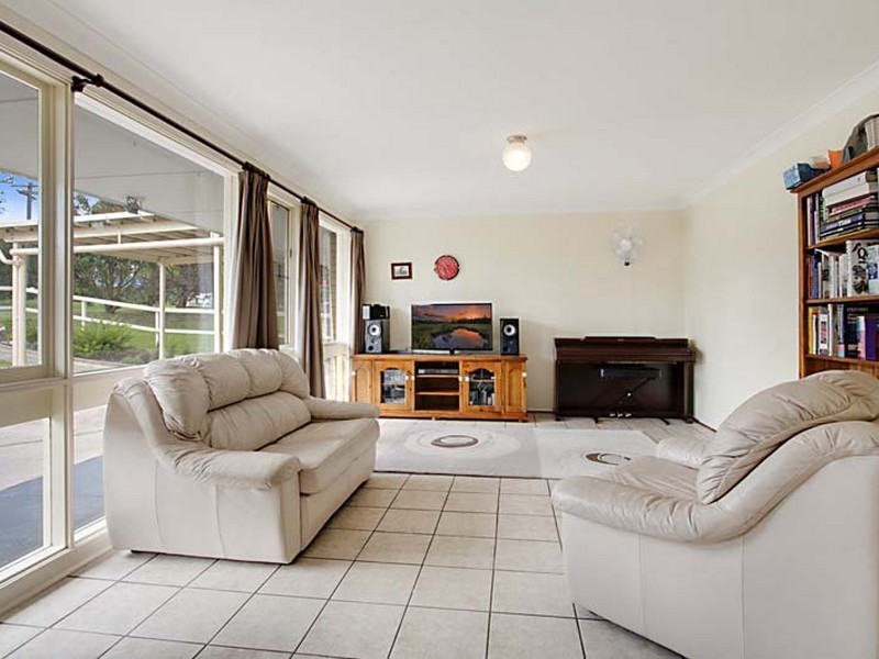 1 Milne Street, Tahmoor NSW 2573