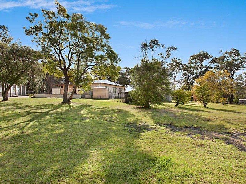Lakesland NSW 2572