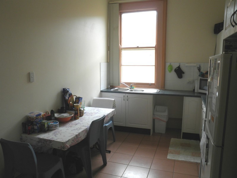 27 Oaks Road, Thirlmere NSW 2572