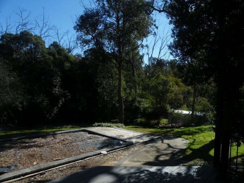 3 Westbourne Ave, Thirlmere NSW 2572