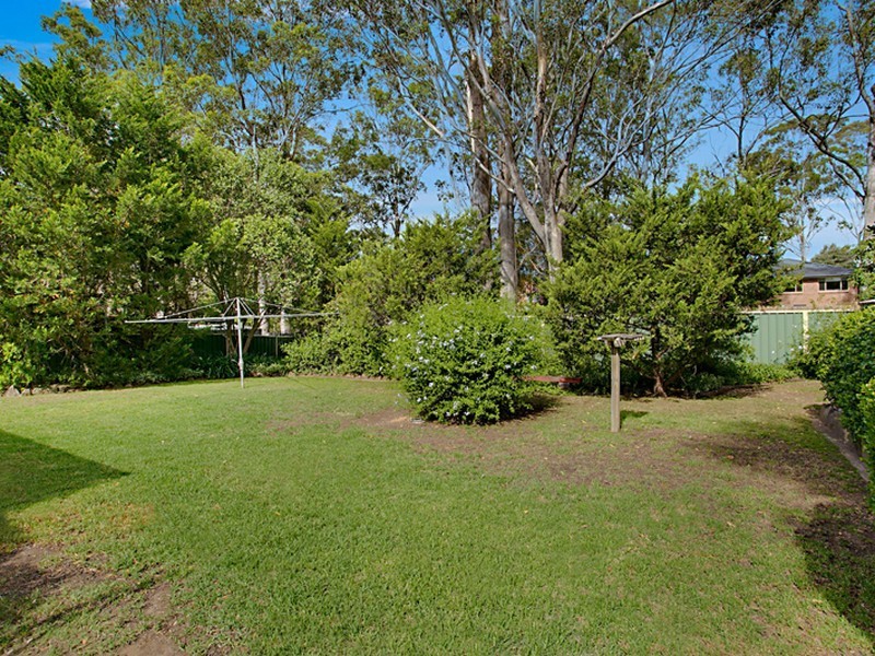 10 Stuart Place, Tahmoor NSW 2573