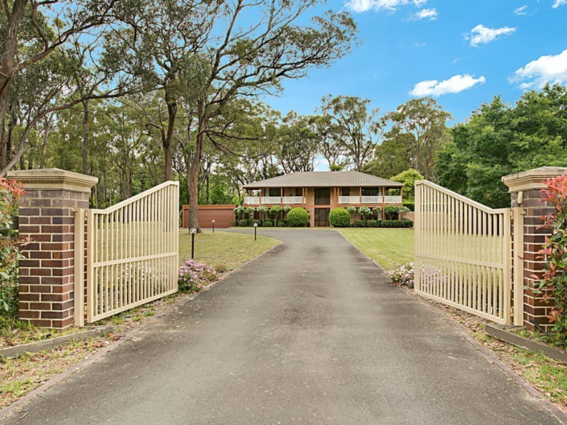 35 Lakes Street, Thirlmere NSW 2572