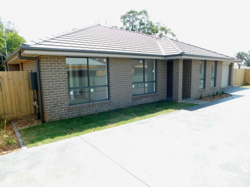 1B Close Street, Thirlmere NSW 2572