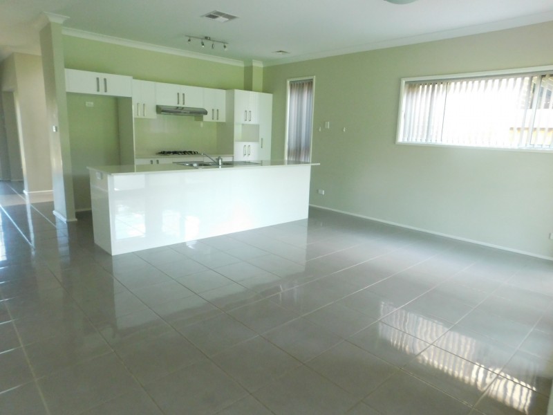 28 Greenbridge Drive, Wilton NSW 2571