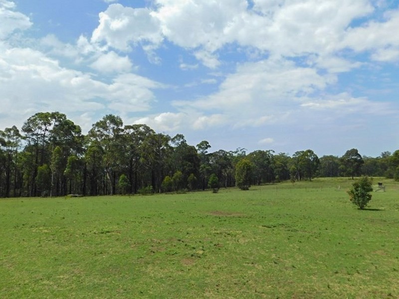 295 Bonds Road, Thirlmere NSW 2572