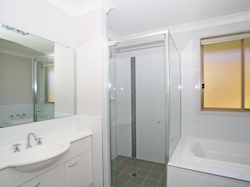 60 Greenbridge Drive, Wilton NSW 2571