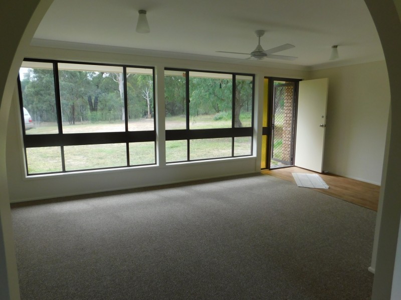 75 Warrobyn Road, Pheasants Nest NSW 2574