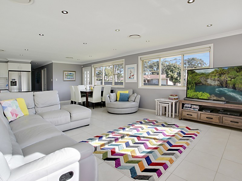 12 Denison Street, Hill Top NSW 2575