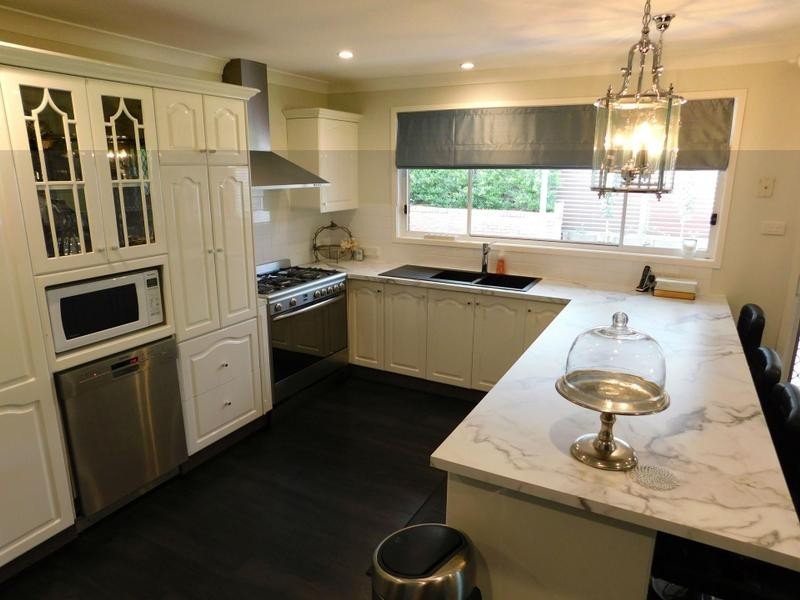 3 Emmett Close, Picton NSW 2571