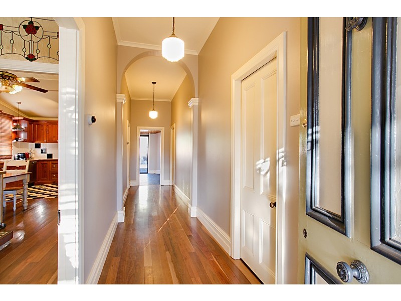 226 Menangle Street, Picton NSW 2571