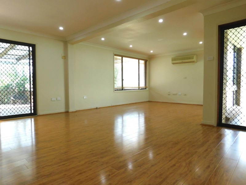 27 Park Avenue, Tahmoor NSW 2573