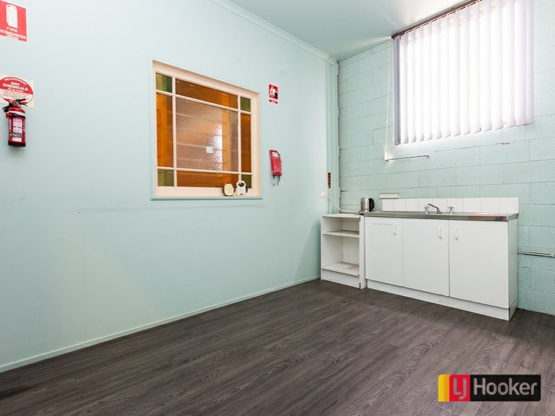 184 Peel Street, Tamworth NSW 2340