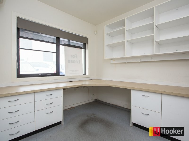 358 Peel Street, Tamworth NSW 2340