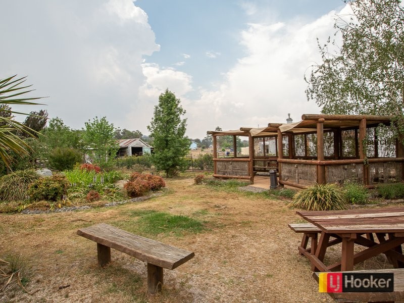 109-111 Caroline Street, Bendemeer NSW 2355