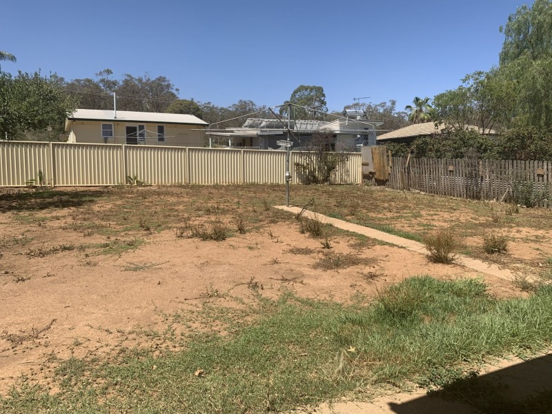 8 Drummond Road, Tamworth NSW 2340