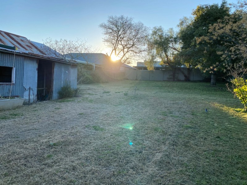 2 East Street, Tamworth NSW 2340