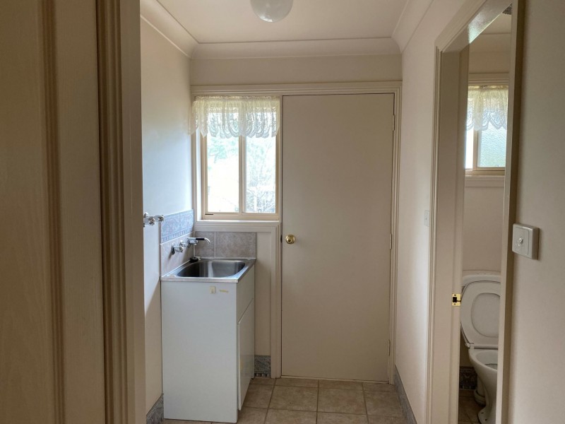 2 Cleary Drive, Tamworth NSW 2340