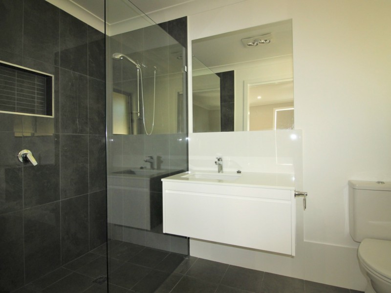 9 Florence Lane, Tamworth NSW 2340