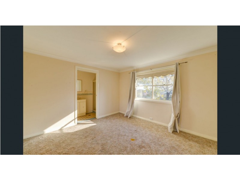 195 Carthage Street, East Tamworth NSW 2340