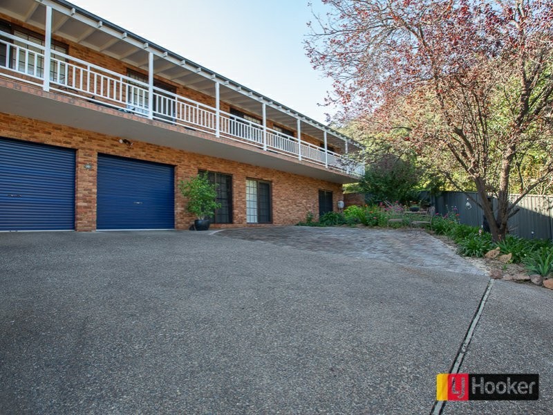 10 Arunta Place, East Tamworth NSW 2340