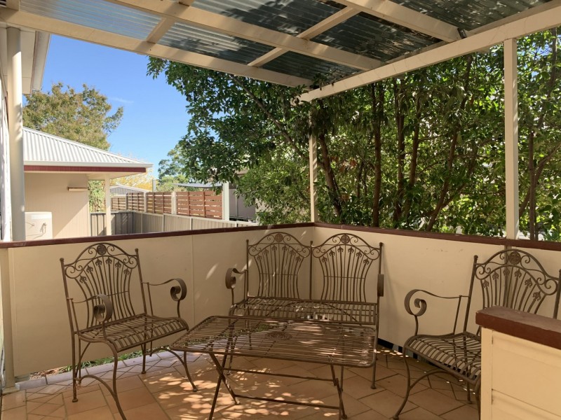 11 Rawson Avenue, East Tamworth NSW 2340