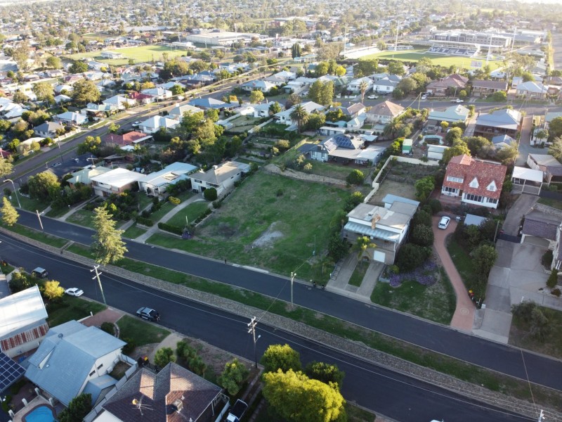 155 Crown Street, West Tamworth NSW 2340