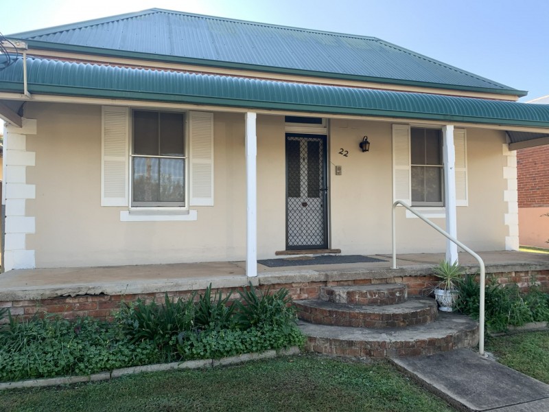 22 Napier Street, East Tamworth NSW 2340