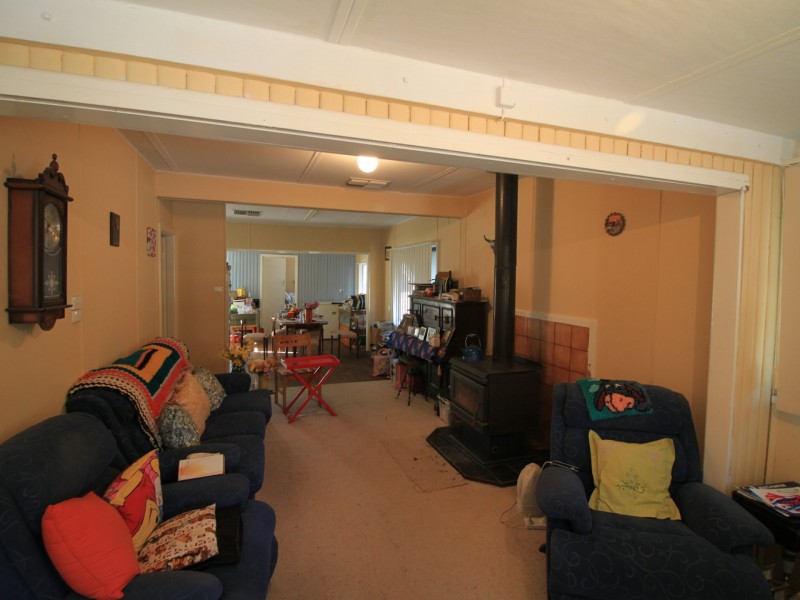 2 Monro, Woolomin NSW 2340