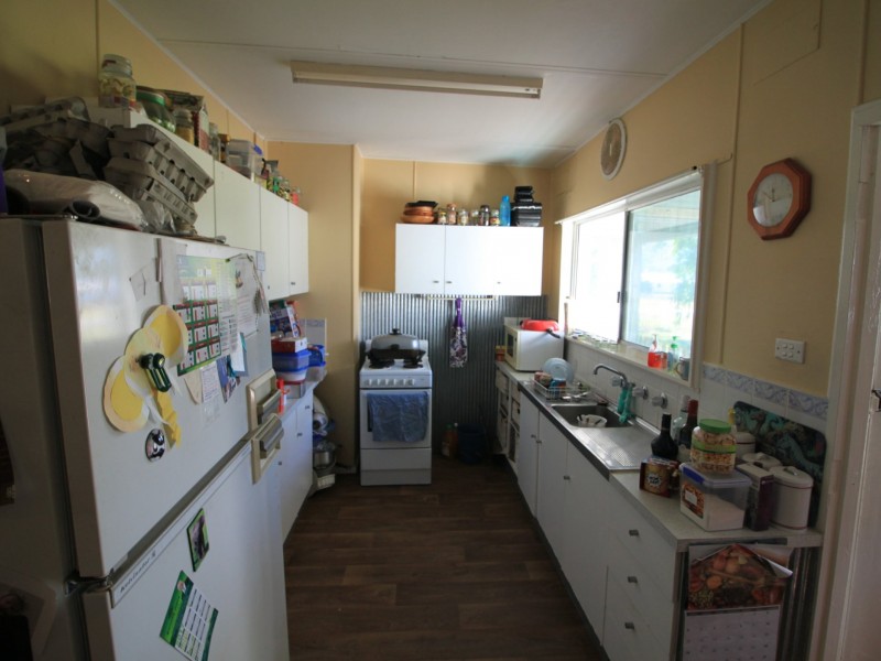 2 Monro, Woolomin NSW 2340