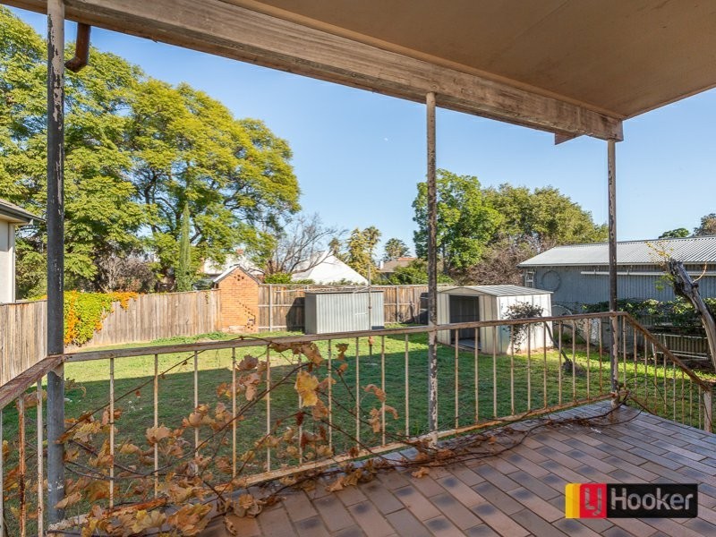 21 Dowell Avenue, East Tamworth NSW 2340