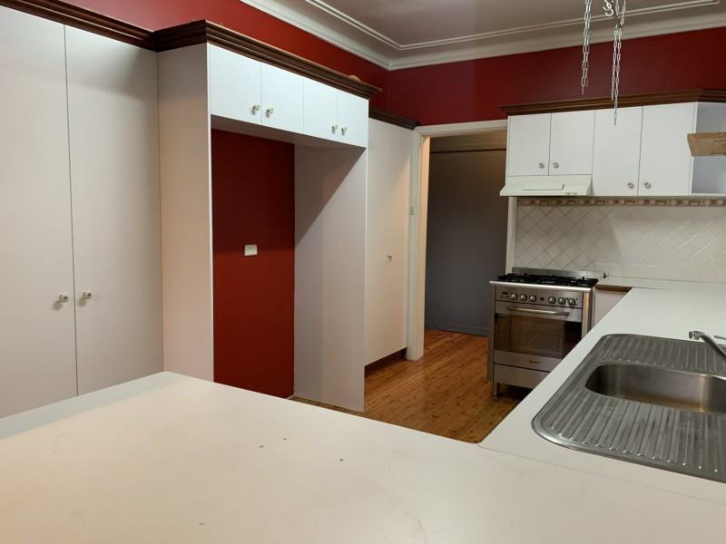 46 Oak Street, Tamworth NSW 2340