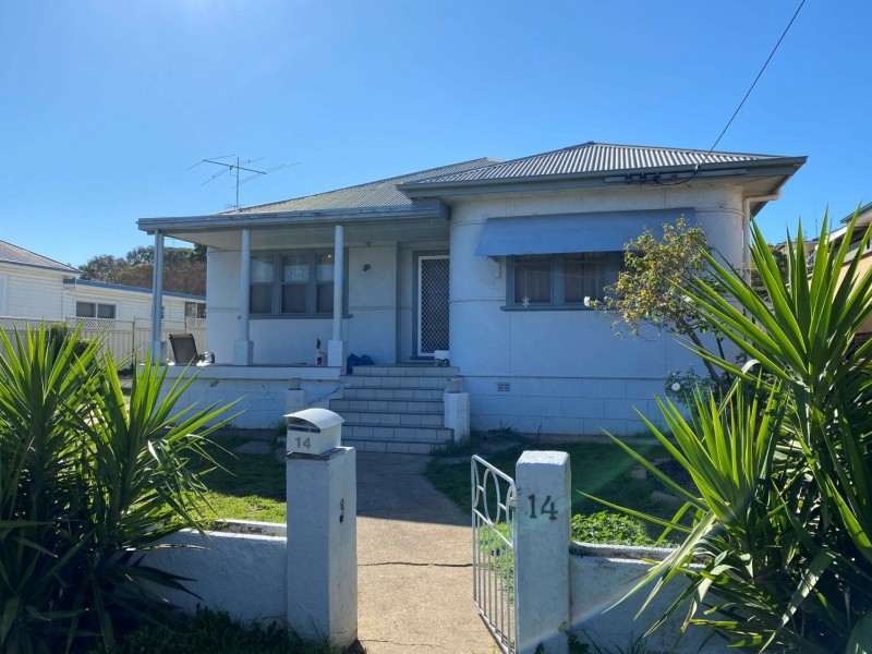 14 Griffin Avenue, Tamworth NSW 2340