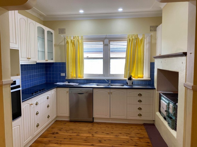 14 Griffin Avenue, Tamworth NSW 2340