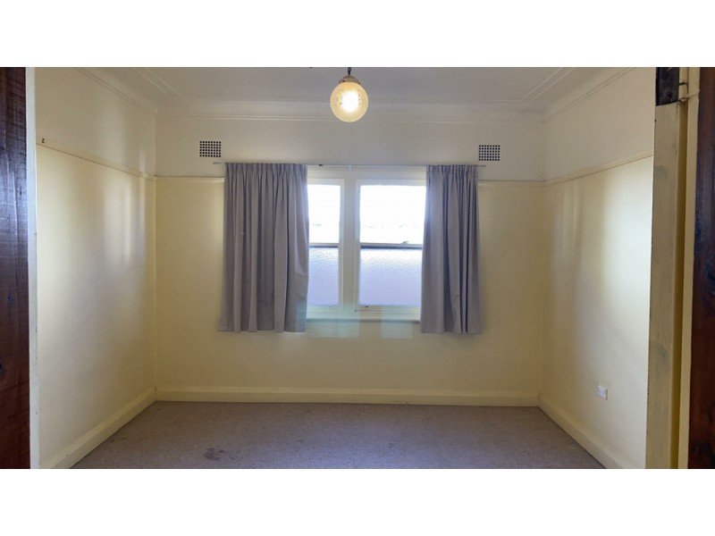 14 Griffin Avenue, Tamworth NSW 2340