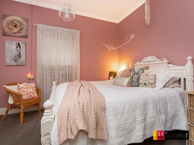 14 Rawson Avenue, North Tamworth NSW 2340