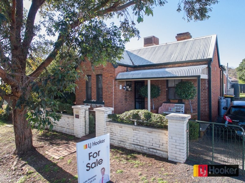 14 Rawson Avenue, North Tamworth NSW 2340