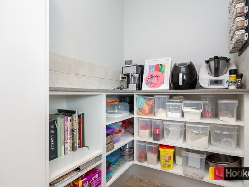 11 Glenmore Drive, Moore Creek NSW 2340