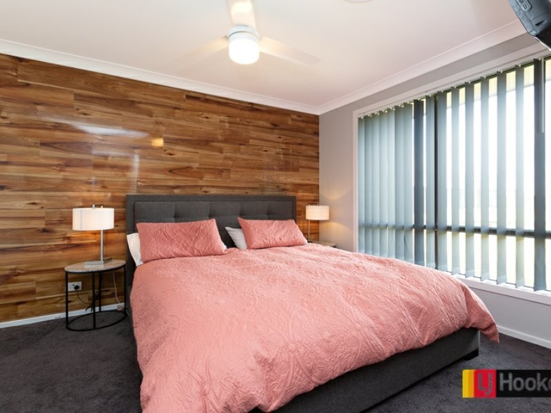 11 Glenmore Drive, Moore Creek NSW 2340