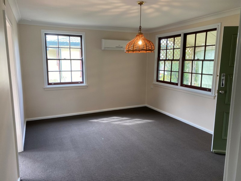 18 Fraser Crescent, Tamworth NSW 2340