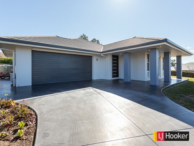 23 Peak Drive, Hillvue NSW 2340