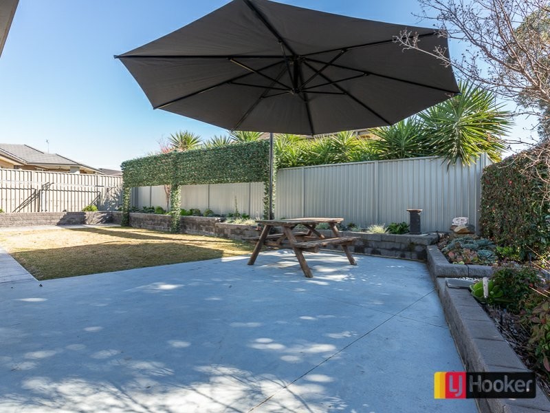 23 Peak Drive, Hillvue NSW 2340