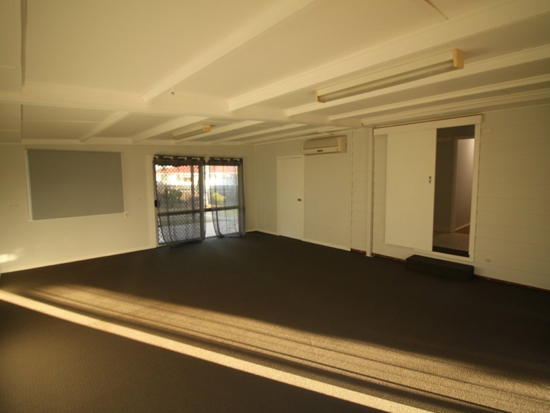 4 Fisher Road, Oxley Vale NSW 2340